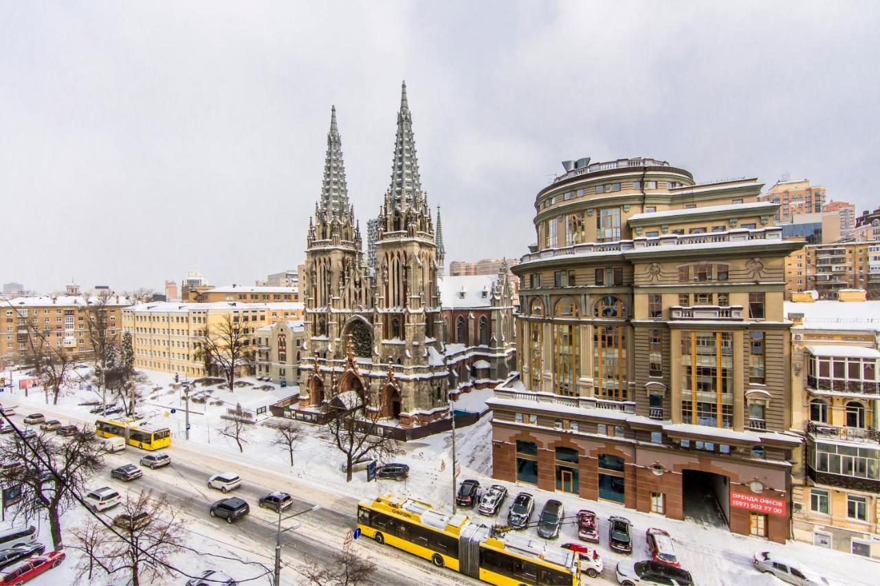 Шикарная Квартира Возле Костёла В Центре Kiev Exterior foto